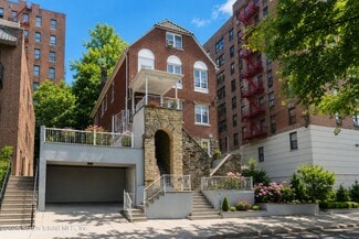 Bronx, NY Apartments - 2854 Kingsbridge Ter