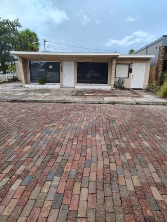 Largo, FL Storefront Retail/Office - 714 1st Ave SW Largo, FL Storefront Retail/Office - 714 1st Ave SW