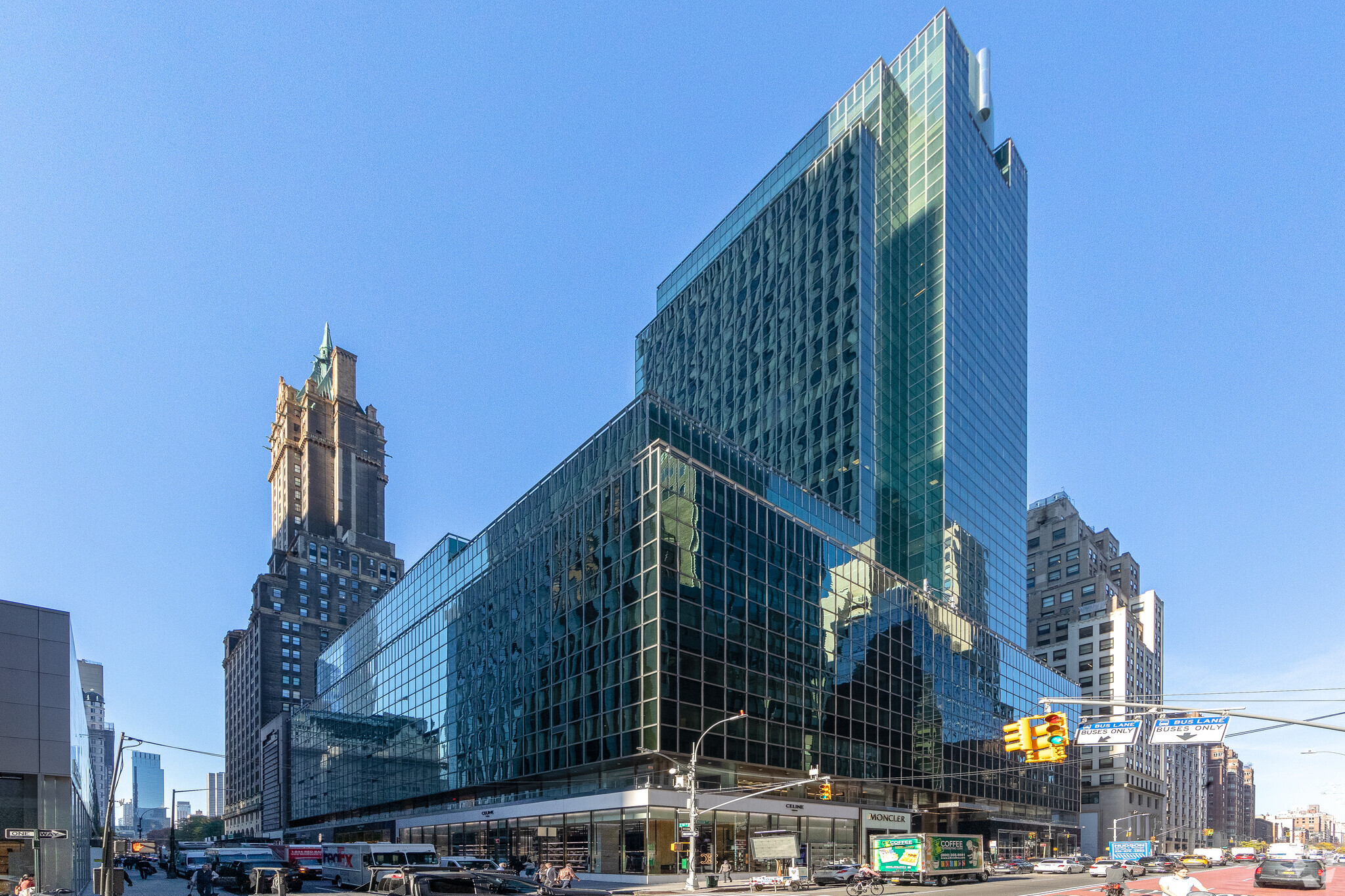 645 Madison Ave, New York, NY for Rent