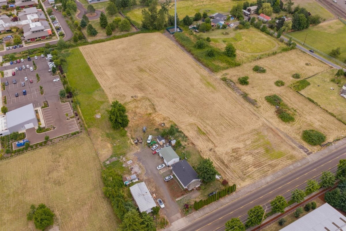 TID: 949909 Hansard ave, Lebanon, OR for Sale