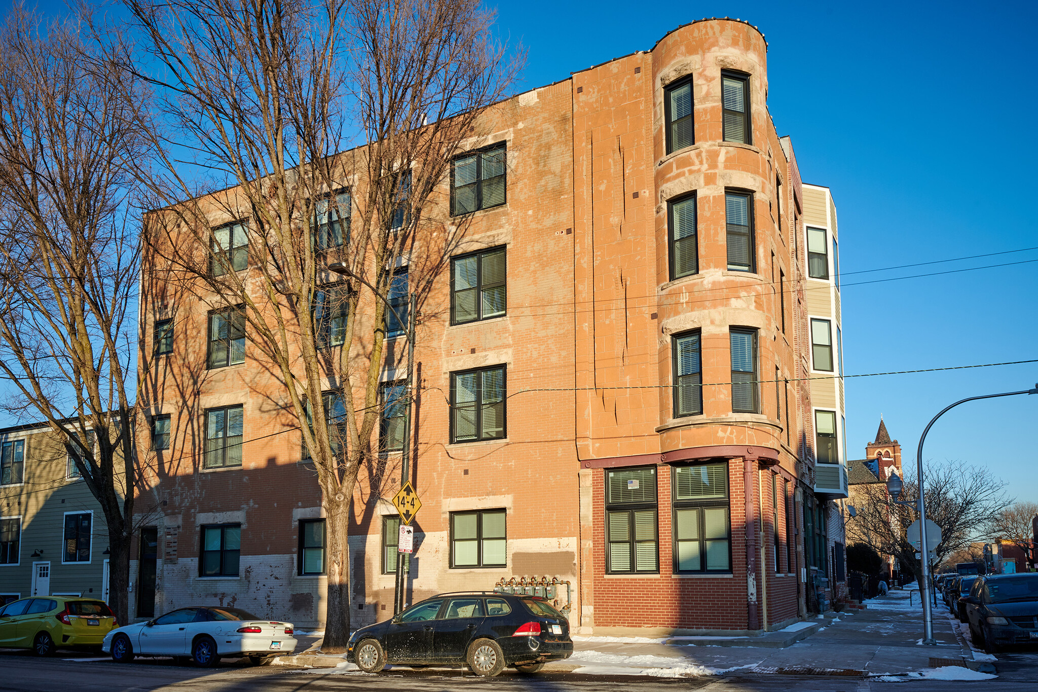 2158 W 21st St, Chicago, IL for Sale