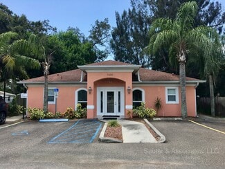 Saint Petersburg, FL Storefront Retail/Office - 7000 54th Ave N