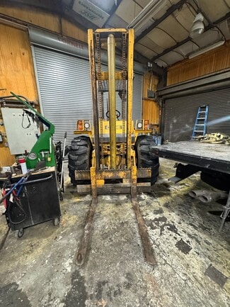 Clay, KY Warehouse - 2876 Kentucky 109