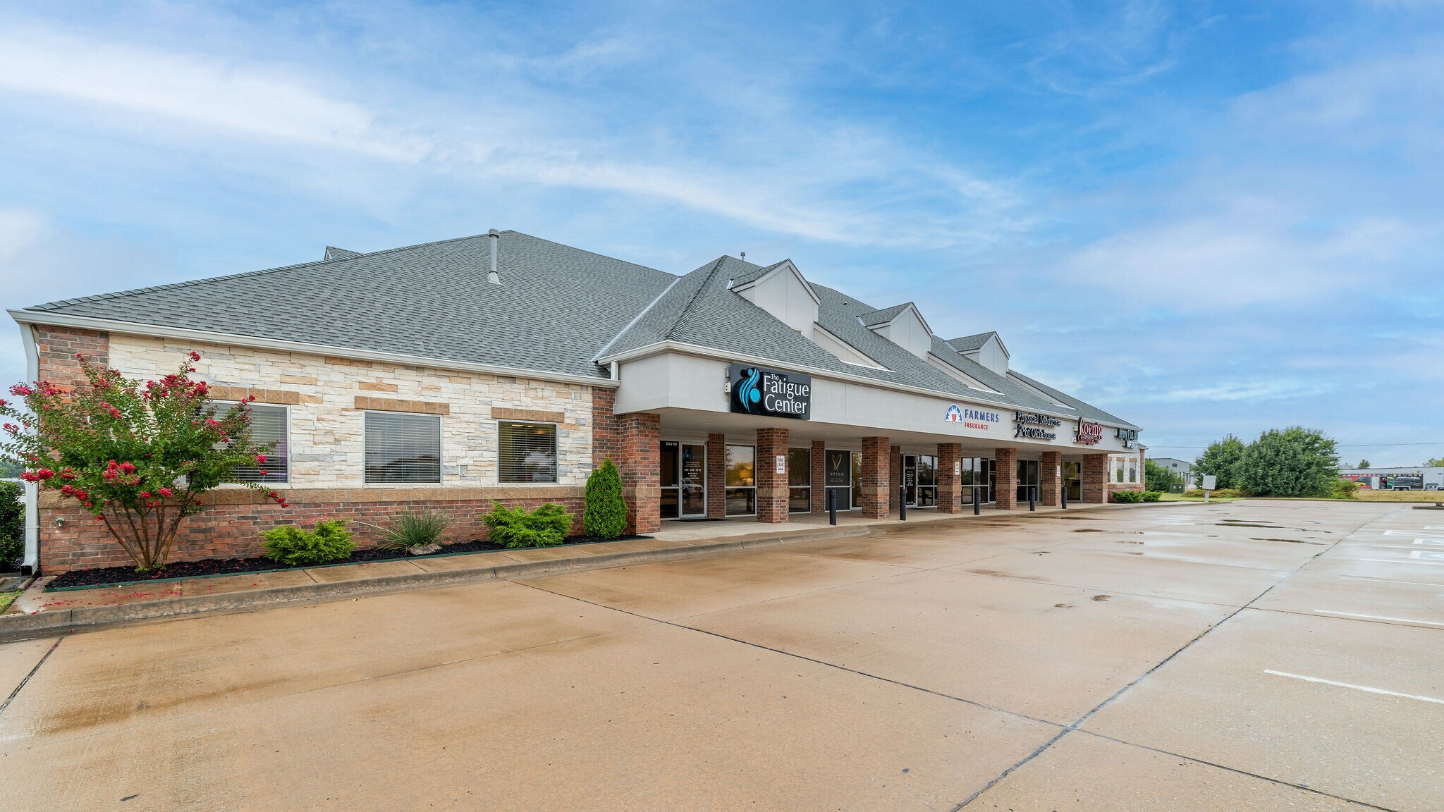 800 W 18th St, Edmond, OK for Rent