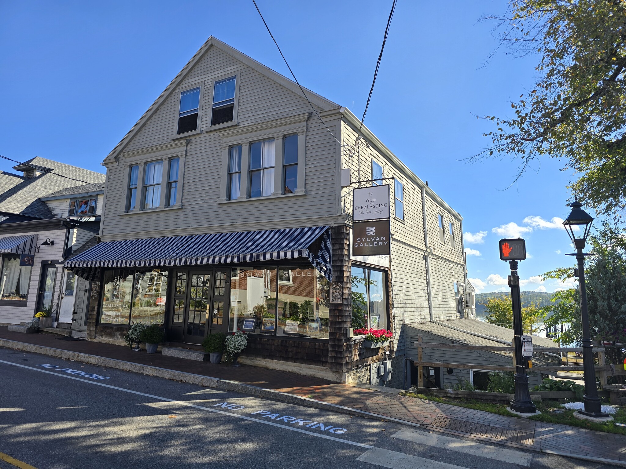 49 Water St, Wiscasset, ME for Sale