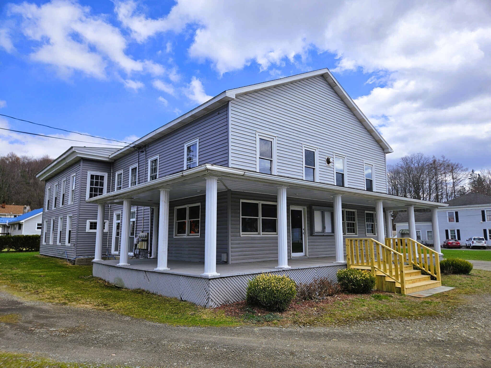 464 Main St, New Milford, PA for Sale