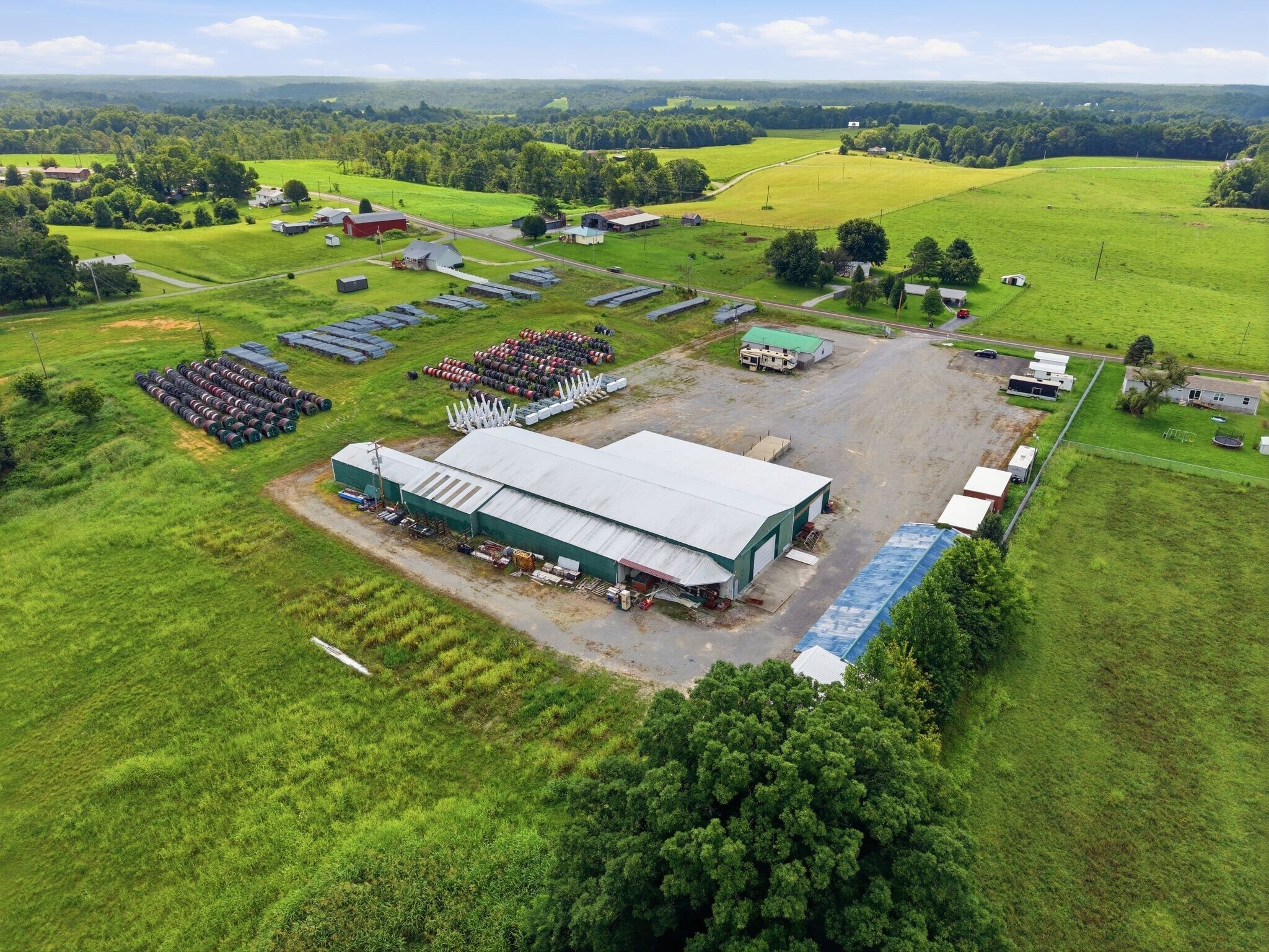 7624 Liberty Rd, Columbia, KY for Sale