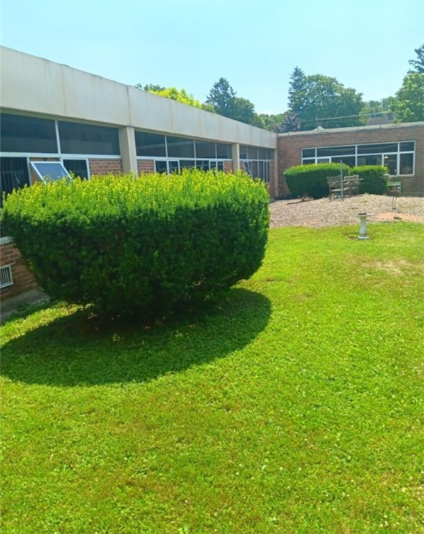 25 1st St, Camillus, NY for Sale
