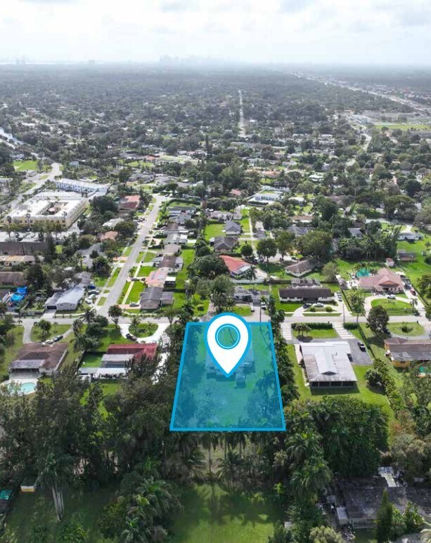 295 NW 157th St, Miami, FL for Sale