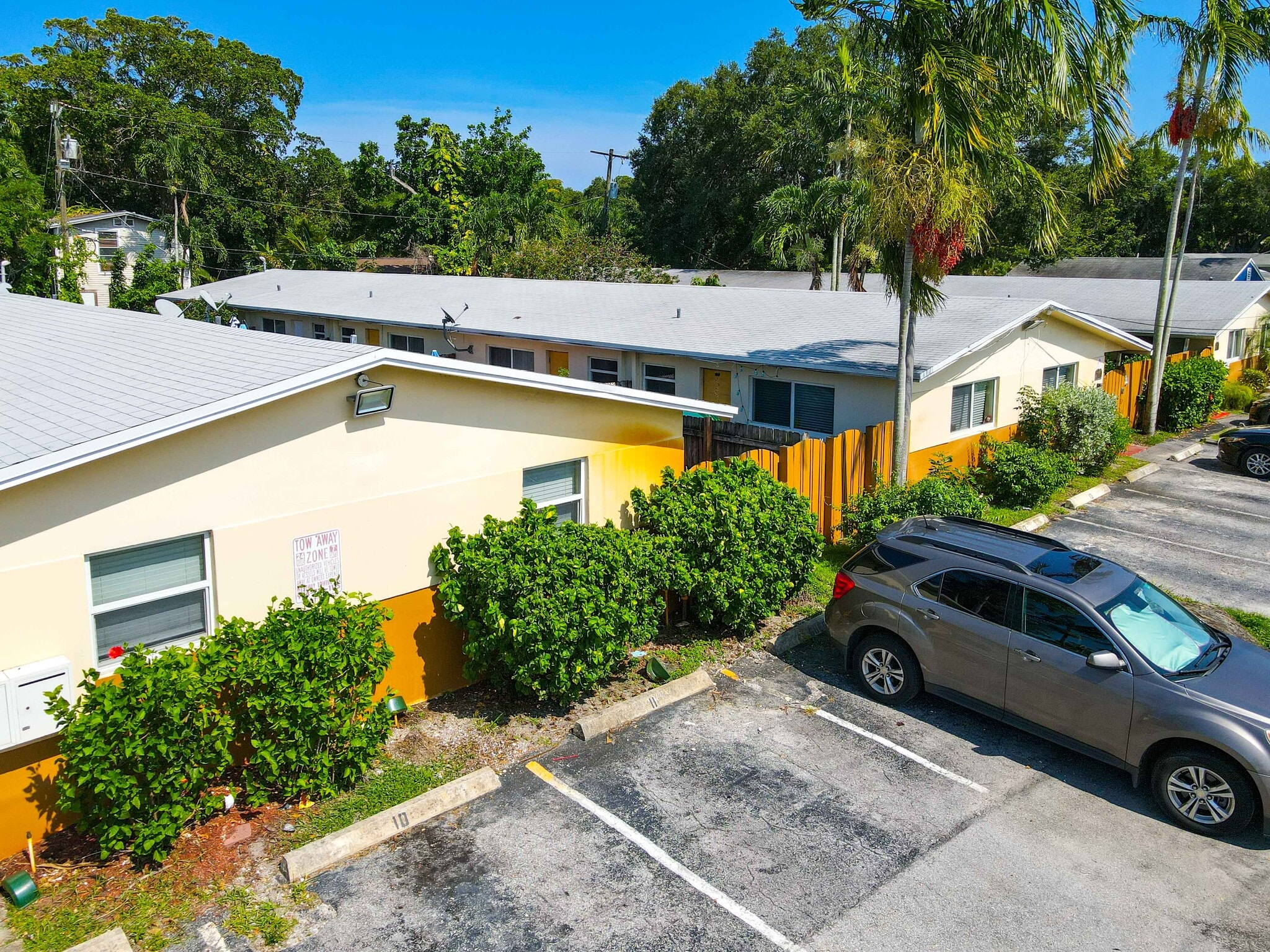 700 SW 15th Ave, Fort Lauderdale, FL for Sale