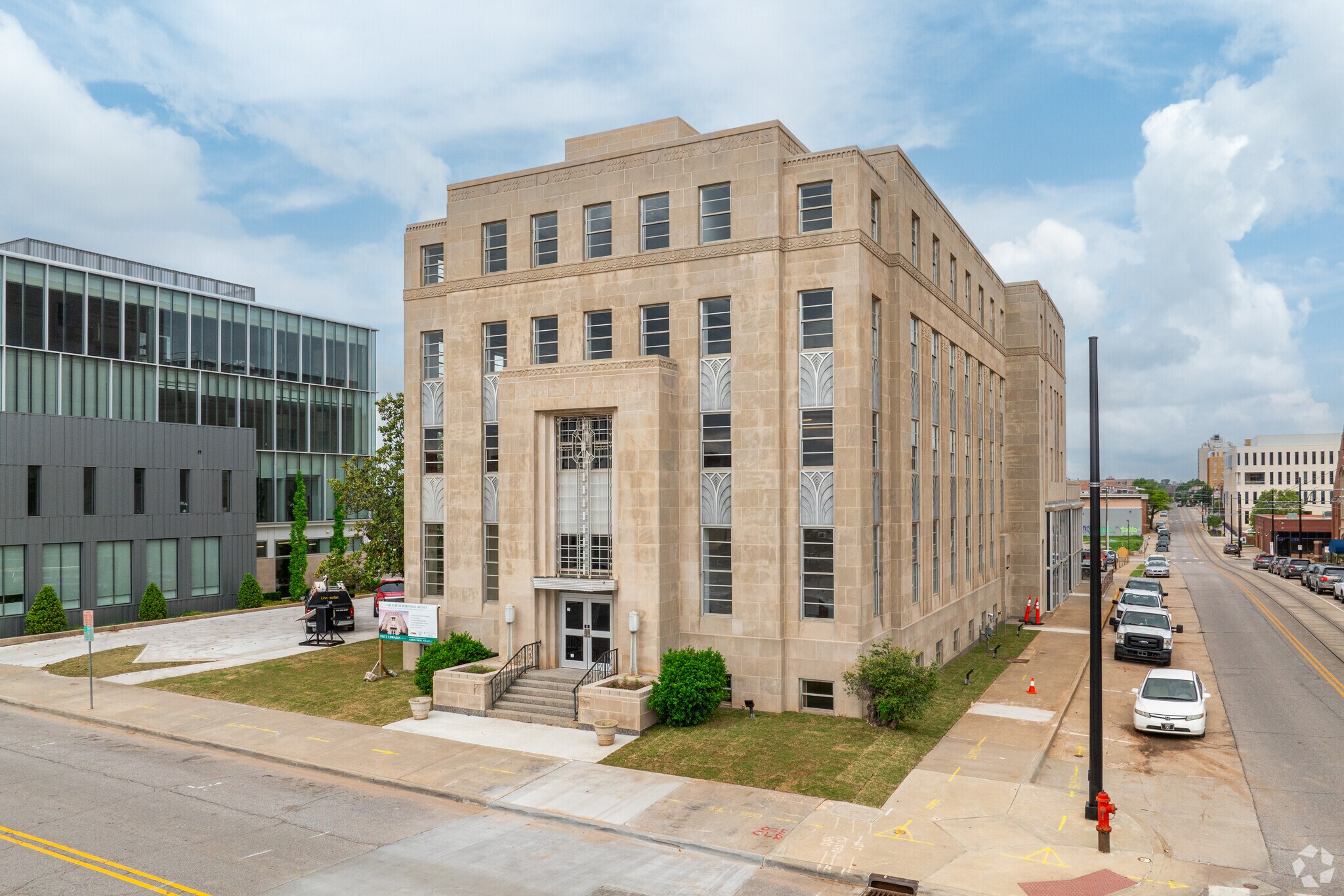 1141 N Robinson Ave, Oklahoma City, OK for Rent