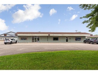 Owatonna, MN Storefront Retail/Office - 206-208 Mineral Springs Rd