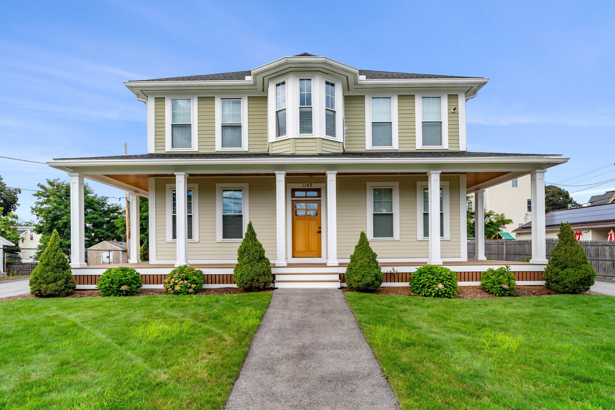 1149 Middlesex St, Lowell, MA for Sale