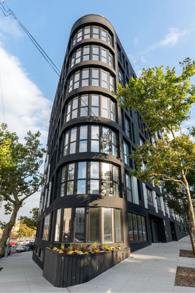 160 Richmond Ter, Staten Island, NY for Rent