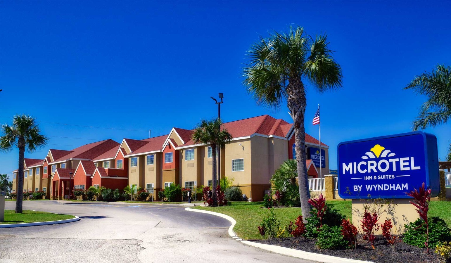 355 E Goodnight Ave, Aransas Pass, TX for Sale