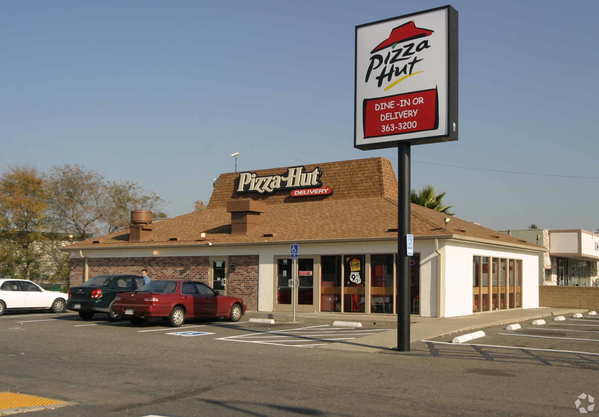 9011 Folsom Blvd, Sacramento, CA for Rent