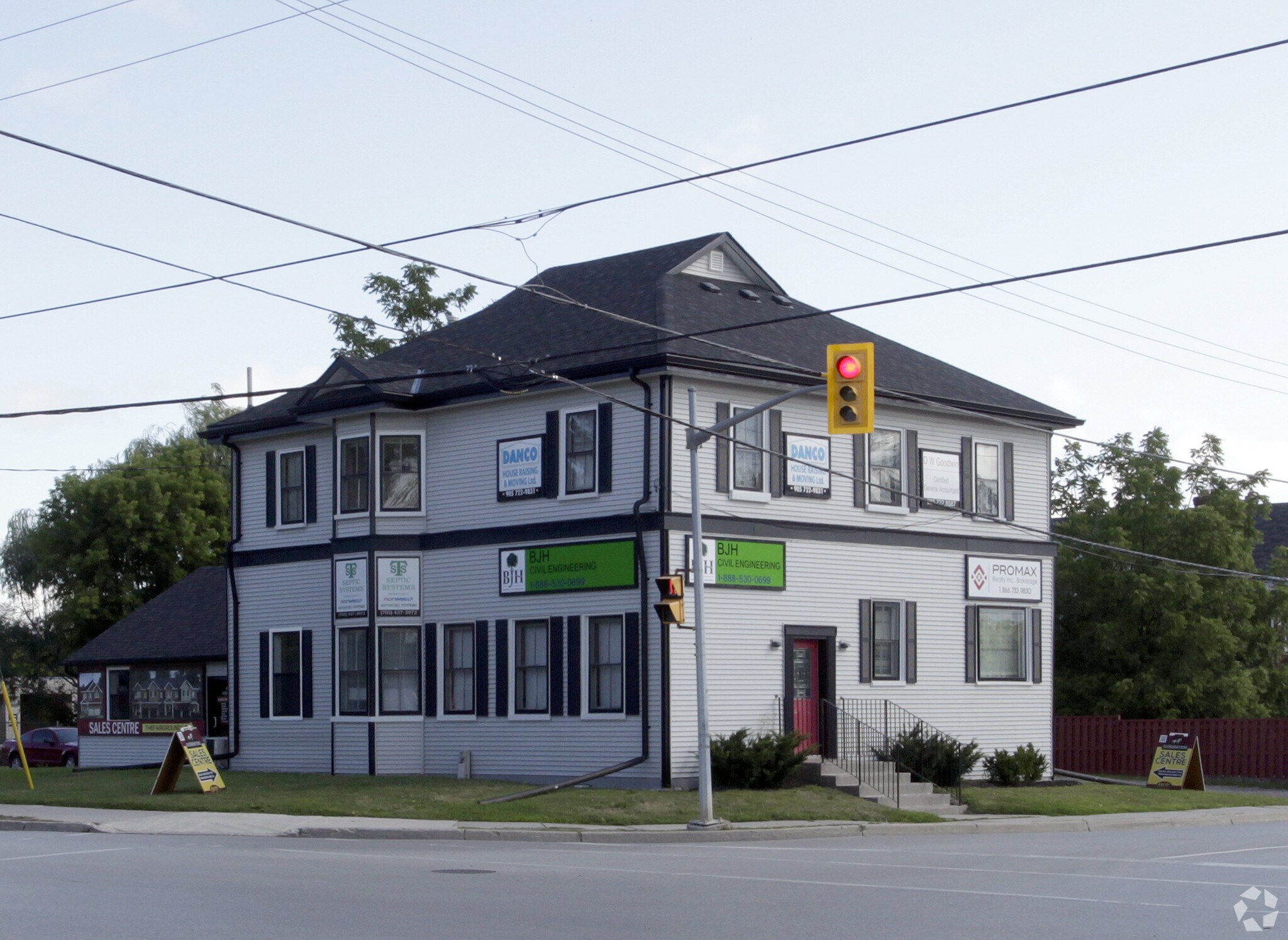 163 High St, Georgina, ON for Sale