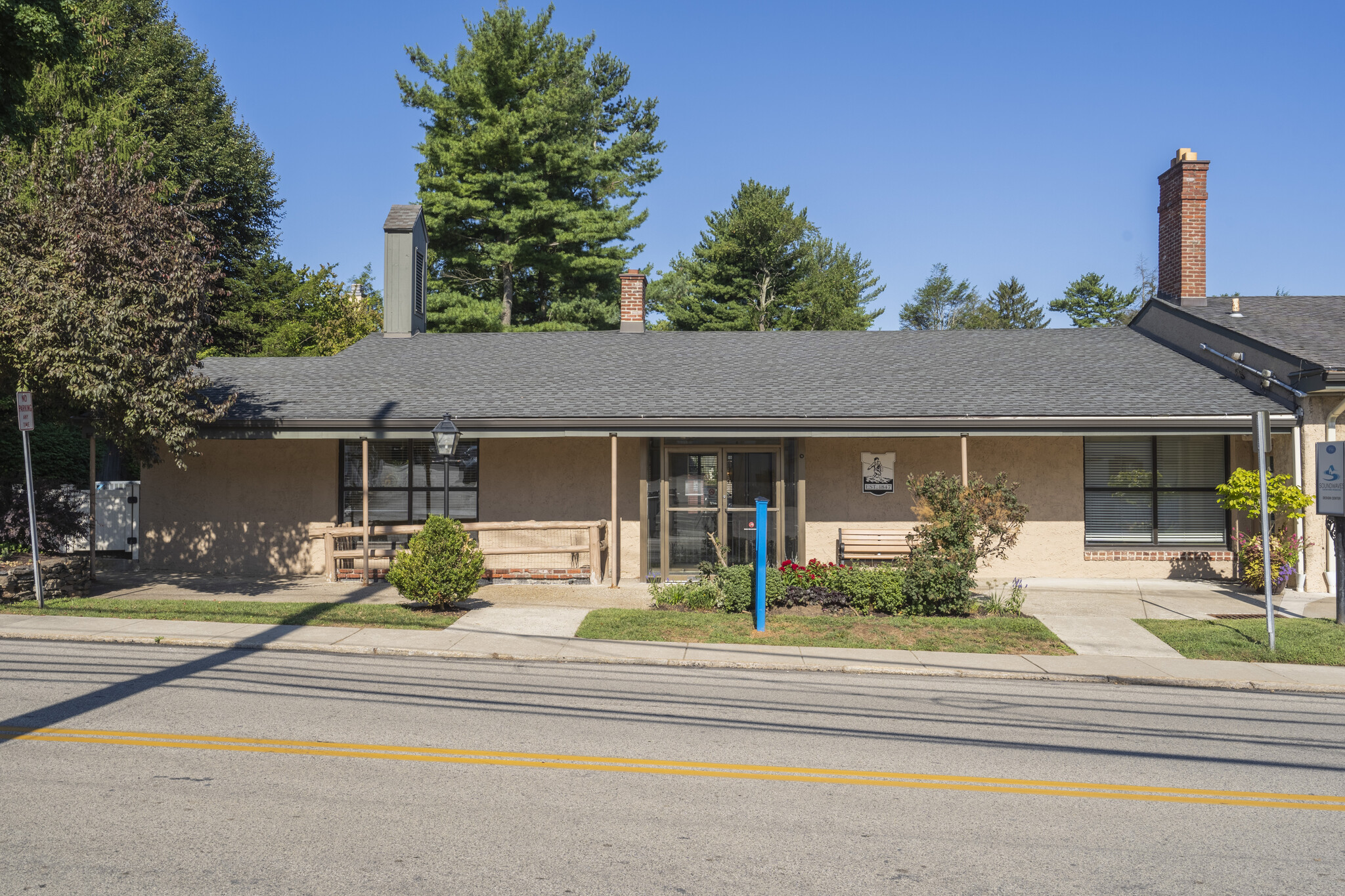 954 Youngs Ford Rd, Gladwyne, PA for Rent