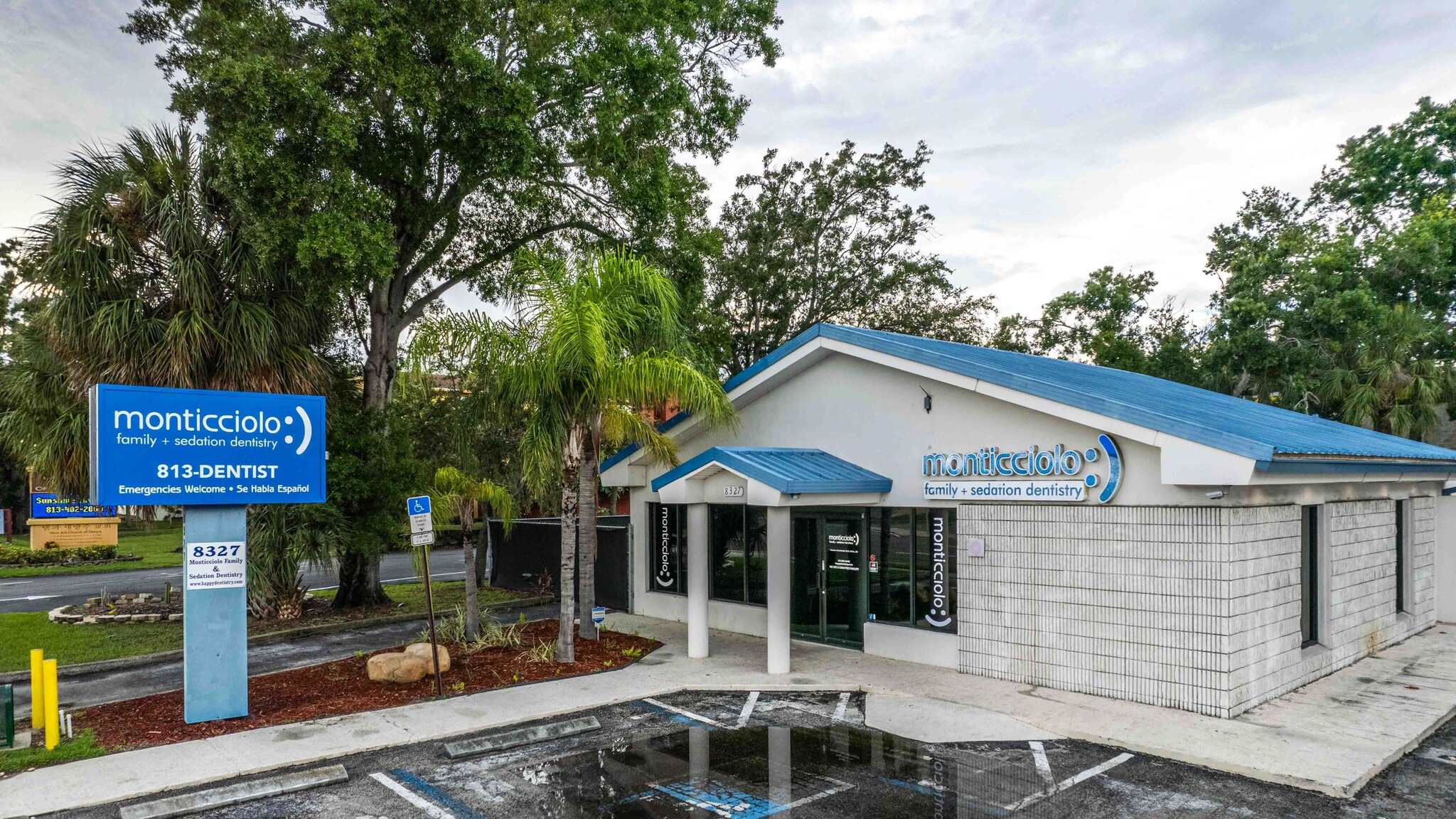 8327 W Hillsborough Ave, Tampa, FL for Sale