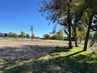 Dallas, TX Commercial Land - 7715 Denton Dr