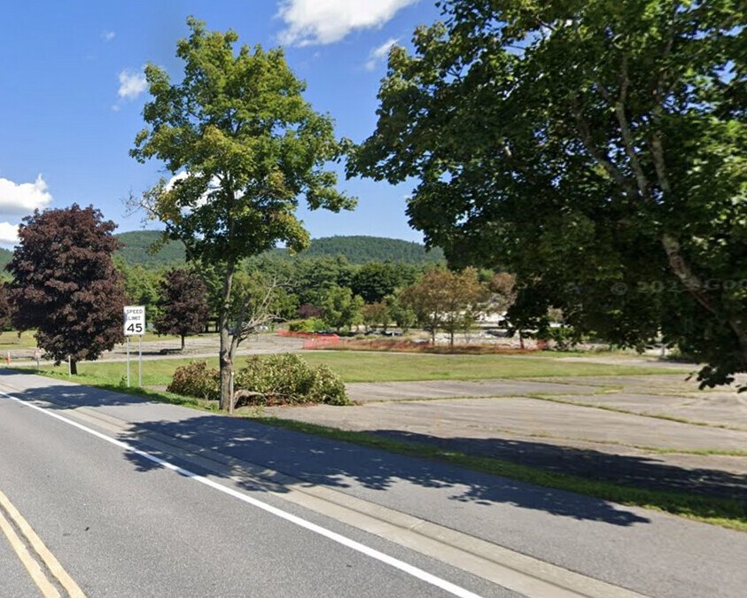 2136 US-9, Lake George, NY for Sale