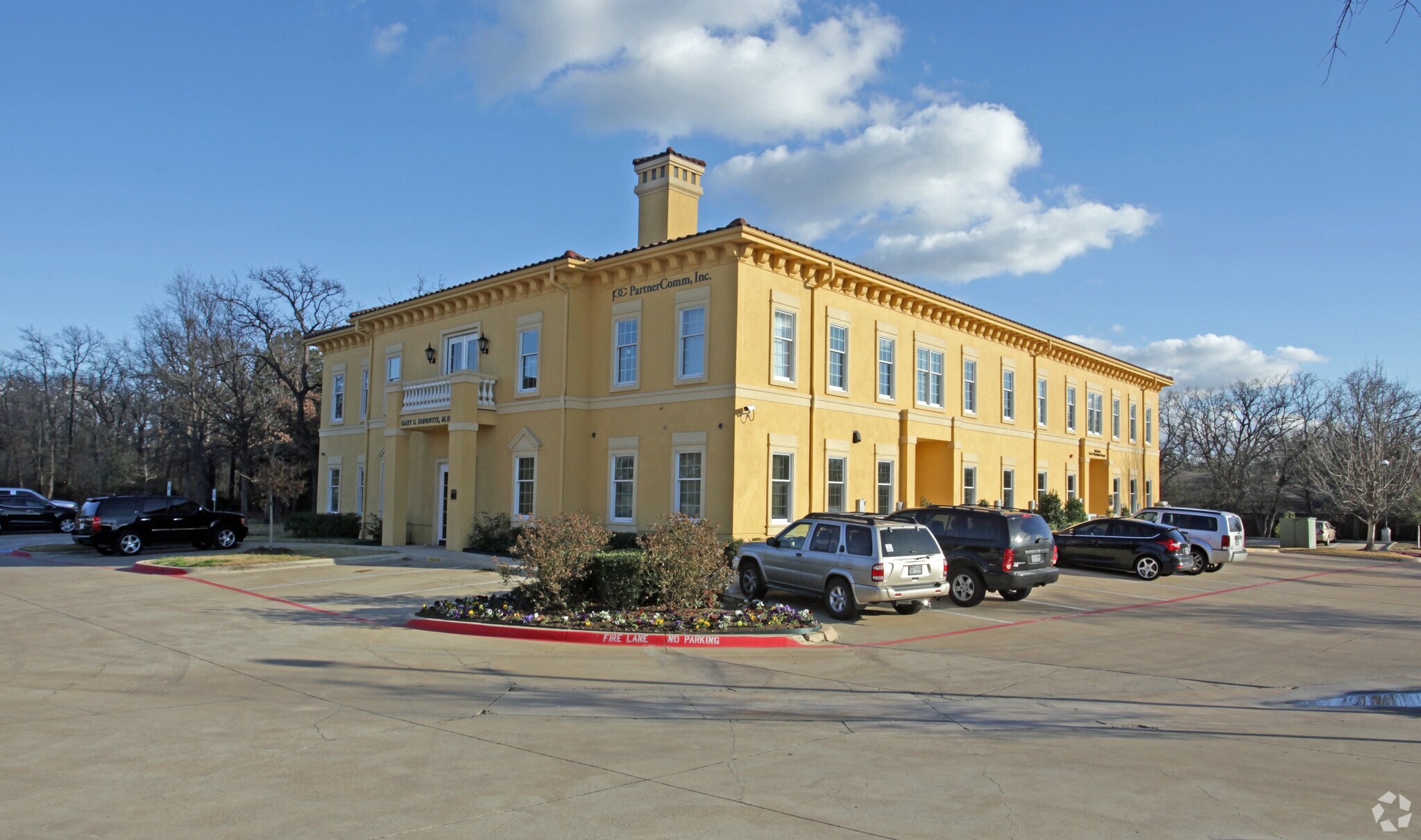 2304 W Interstate 20, Arlington, TX for Rent