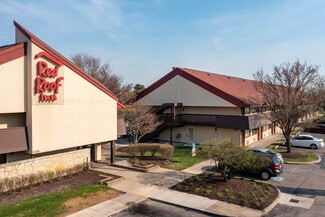 Warren, MI Hospitality - 26300 Dequindre Rd