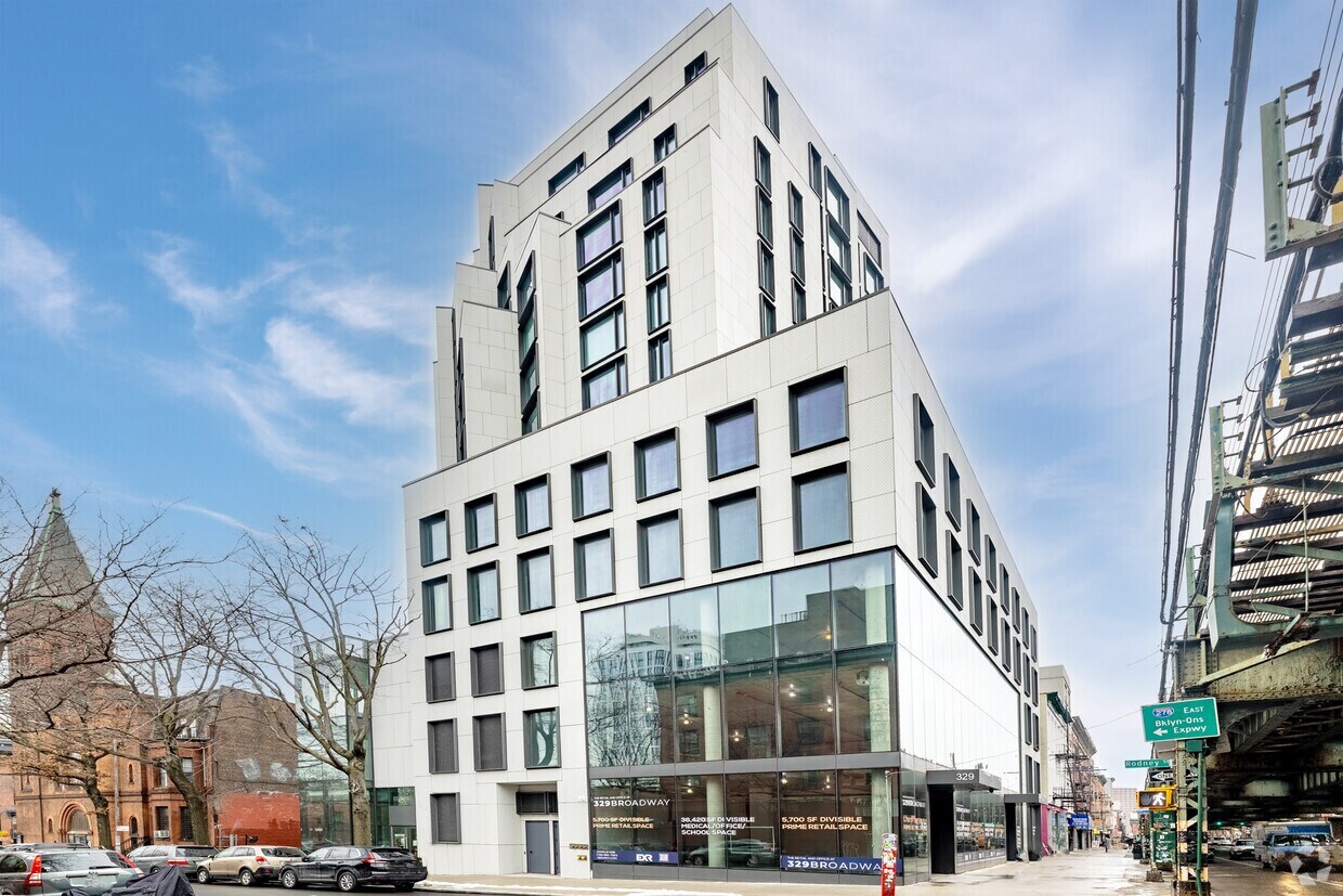 329 Broadway, Brooklyn, NY for Rent