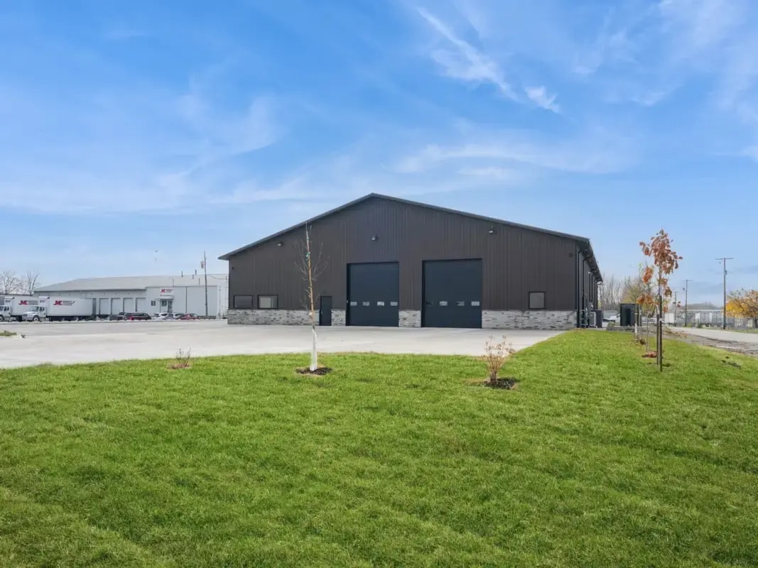 1911 NE 58th Ave, Des Moines, IA for Rent