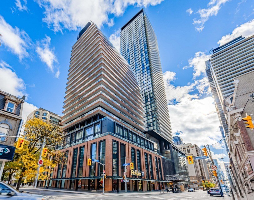 501 Yonge St, Toronto, ON for Sale