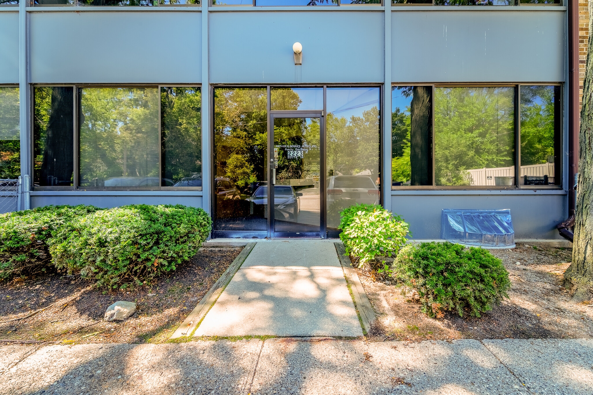 2219 Packard St, Ann Arbor, MI for Sale