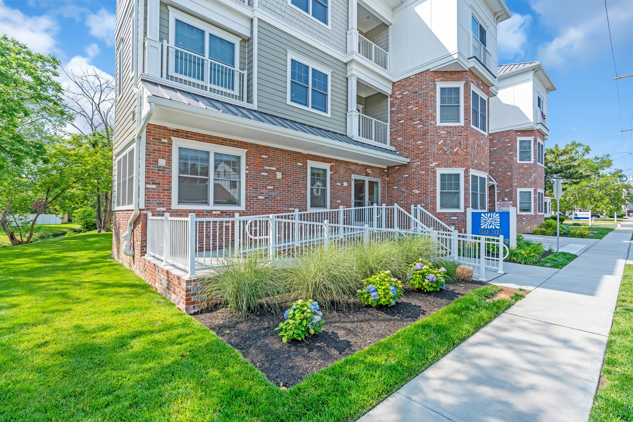 33 Union Ave, Manasquan, NJ for Sale
