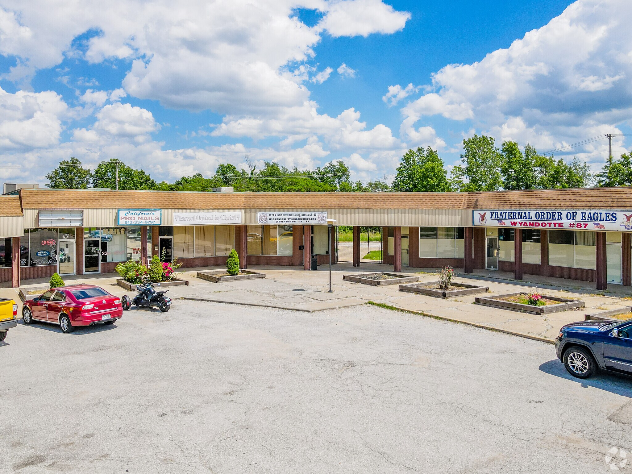 1951-1999 N 63rd St, Kansas City, KS for Rent