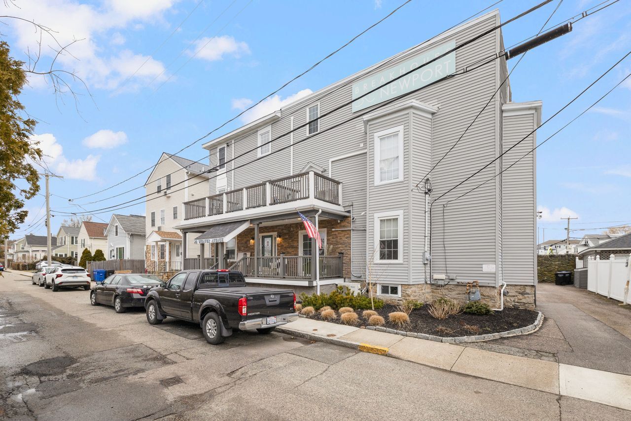 28 Weaver Ave, Newport, RI for Sale