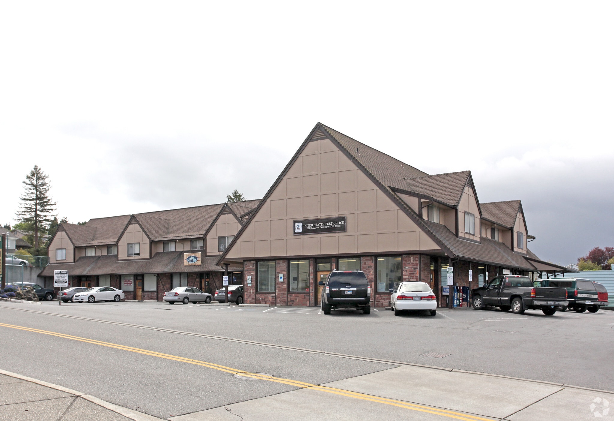 206-218 Wilkes St, Steilacoom, WA for Rent