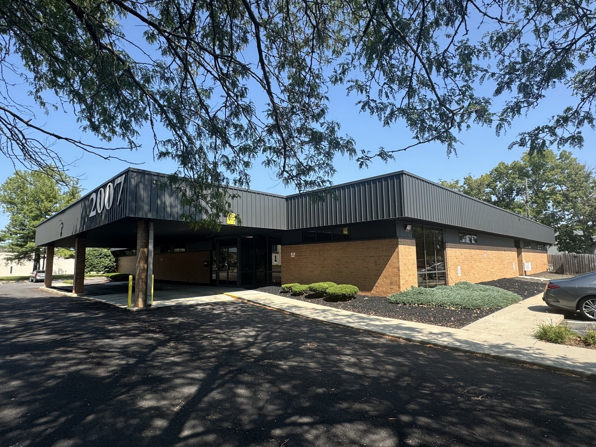 2007 N Capitol Ave, Indianapolis, IN for Sale