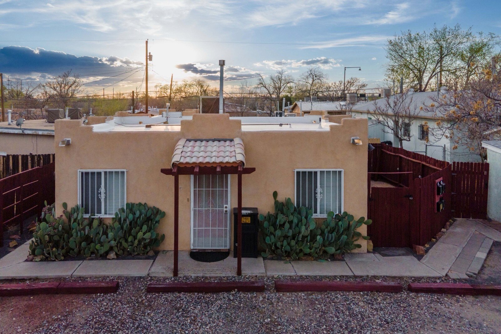 403 Columbia Dr SE, Albuquerque, NM for Sale
