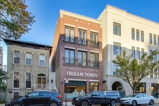 Chicago, IL Storefront Retail/Residential - 1950 N Sedgwick St