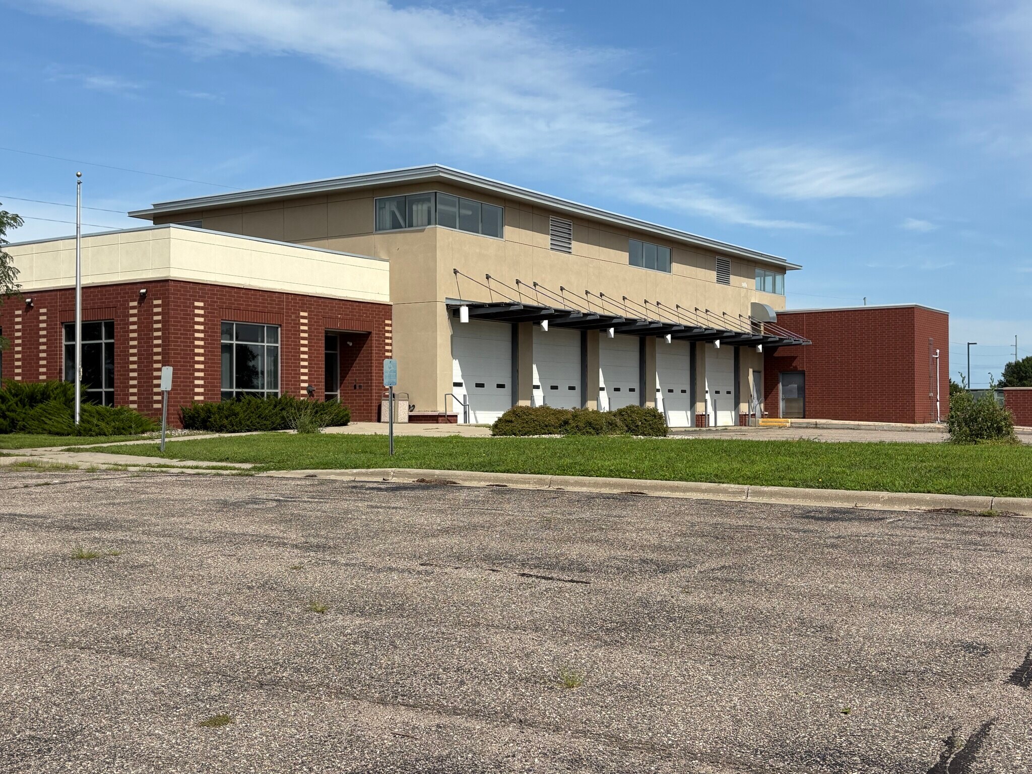 1500 US 59, Marshall, MN for Sale