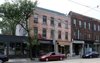 Toronto, ON Retail - 213 Queen St E