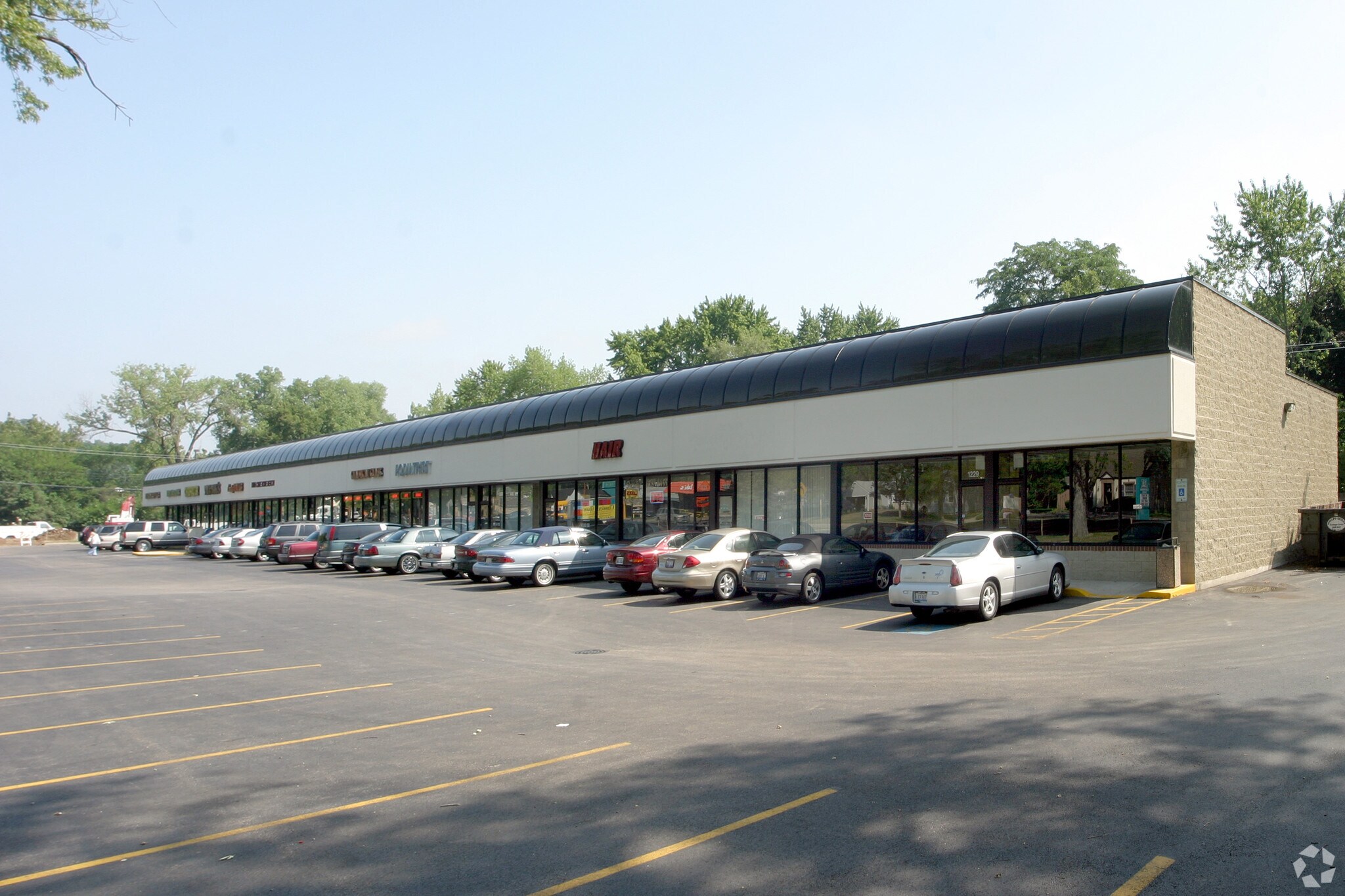 12011231 S Main St Algonquin, IL 60102 Shopping Center Property for