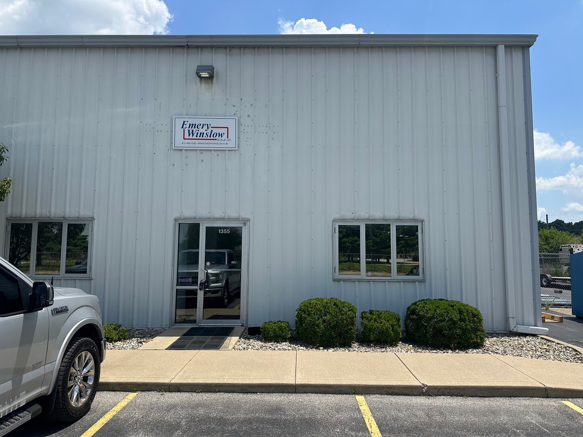 1355 Aberdeen St, Terre Haute, IN for Rent