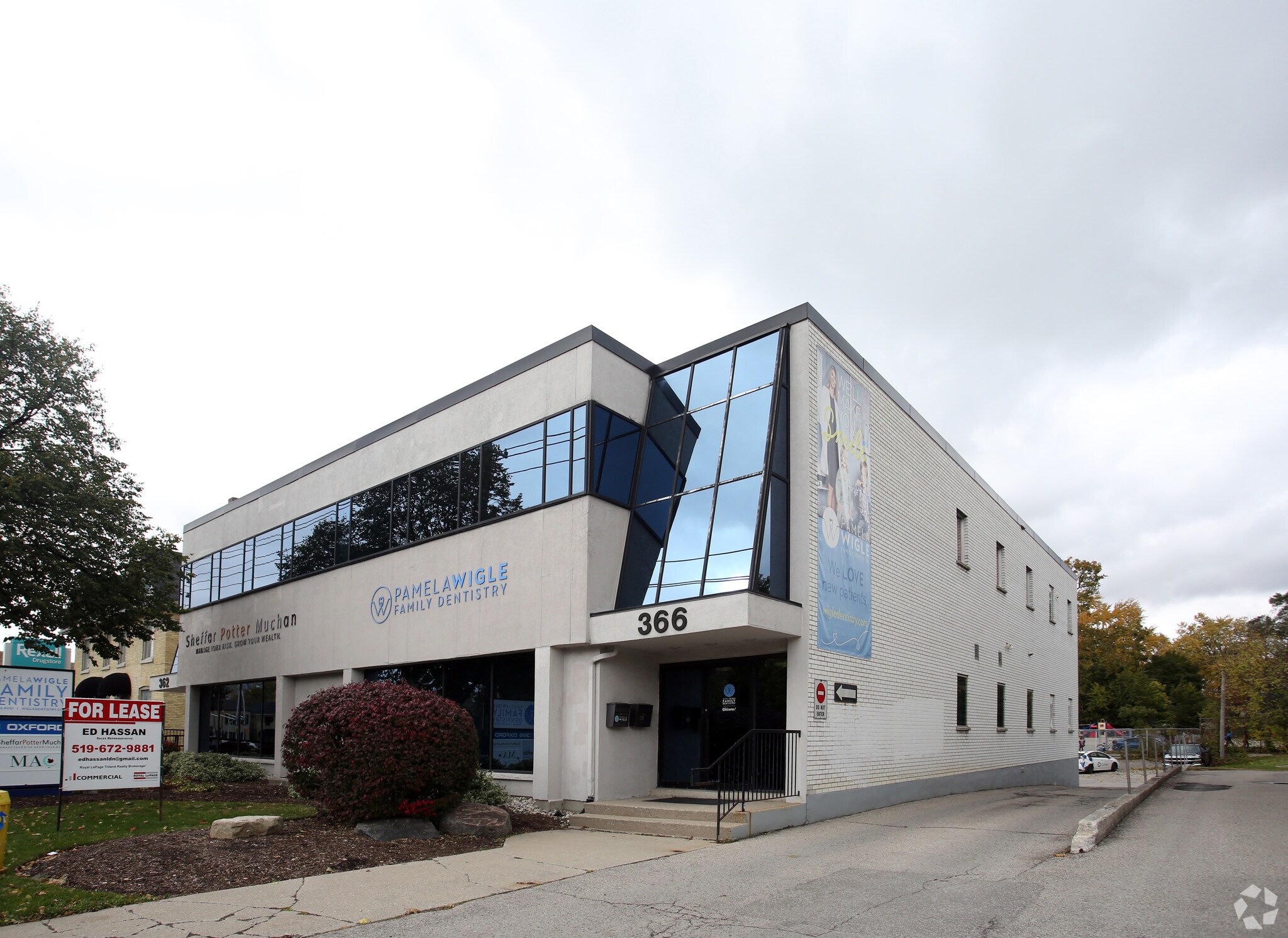366 Oxford St E, London, ON for Rent