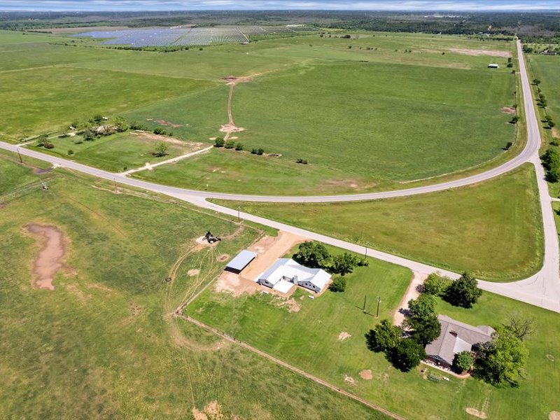 2719 Post Oak Rd, Webberville, TX for Rent