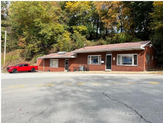 10501 Station St, North Huntingdon, PA for Sale