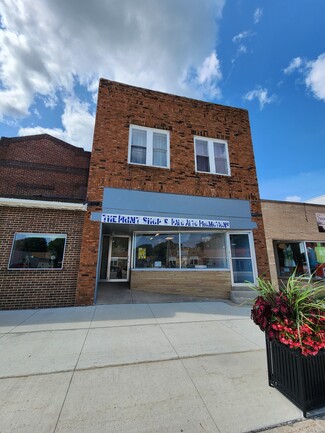 Emmetsburg, IA Office/Residential - 2104 Main St