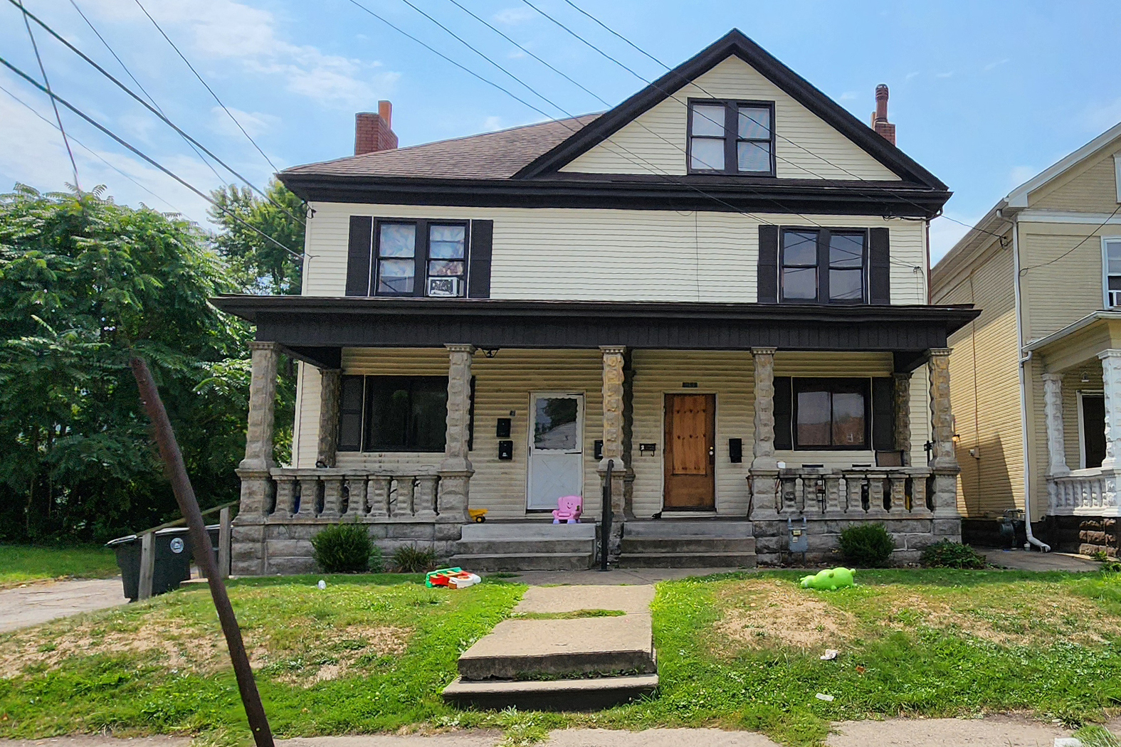 1525 Plum St, Steubenville, OH for Sale