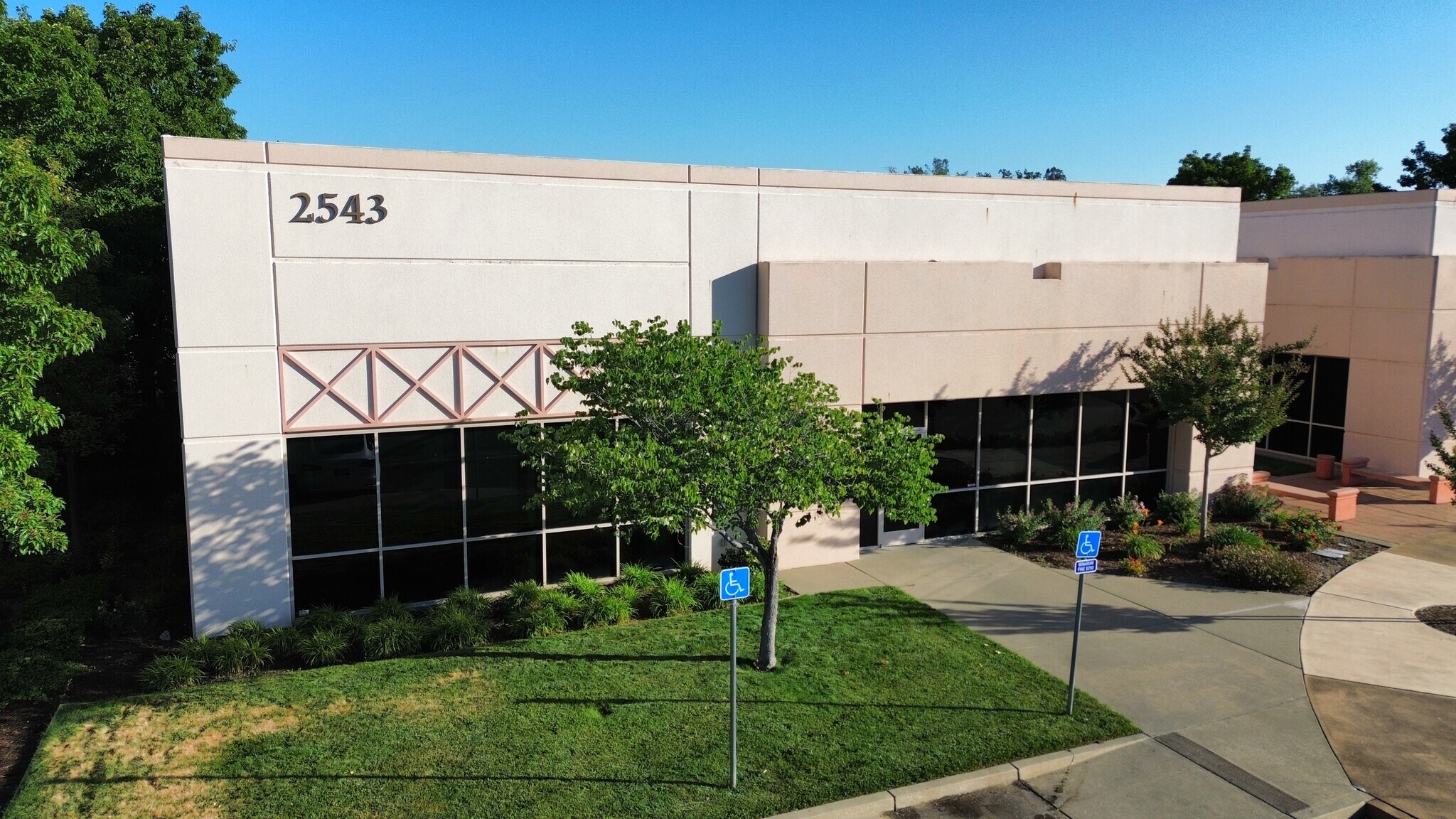 2543 Warren Dr, Rocklin, CA for Rent
