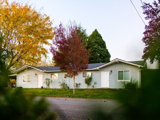 Independence, OR Multi-Family - 322 Williams St