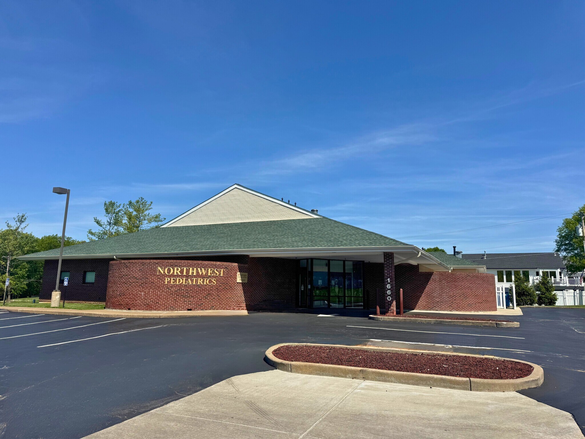 1660 W Meyer Rd, Wentzville, MO for Sale